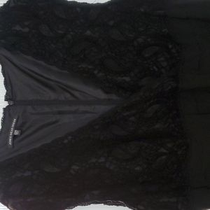 Black sleeveless dress